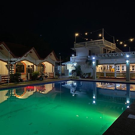 Cris Del Mar Resort Bolinao Extérieur photo