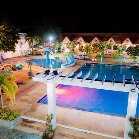 Cris Del Mar Resort Bolinao Extérieur photo