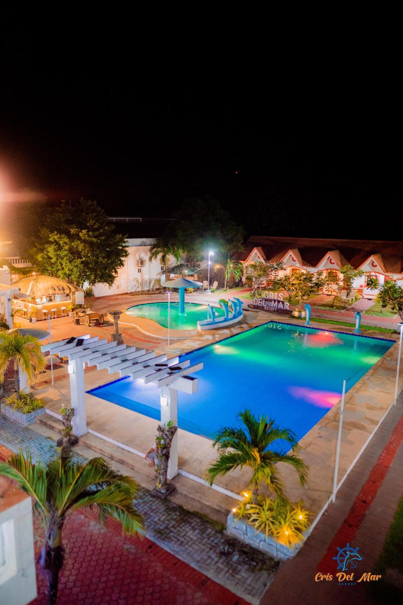 Cris Del Mar Resort Bolinao Extérieur photo